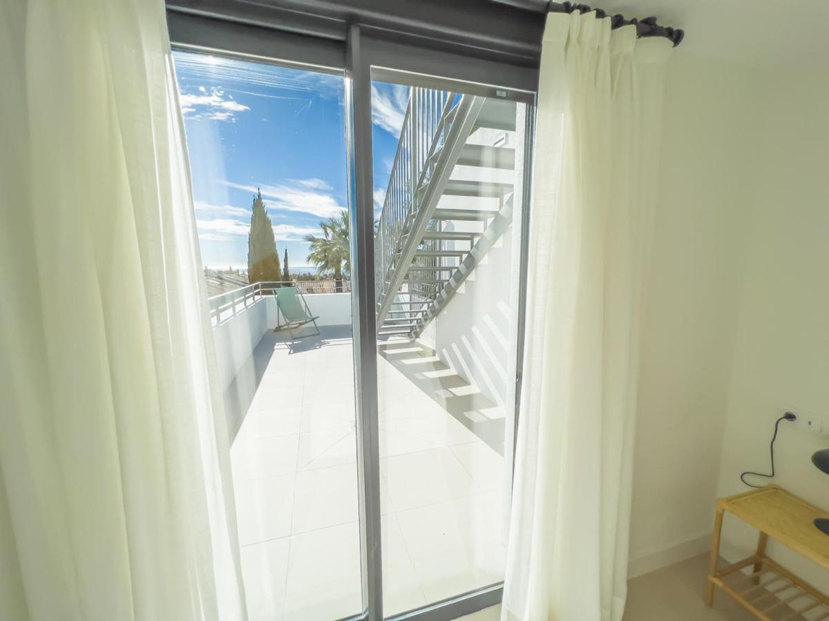 Appartamento Penthouse On The Golden Mile Marbella Esterno foto